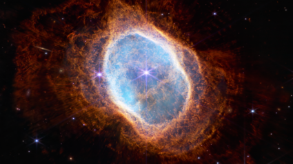 빛나는 고리 성운 (Luminous Ring Nebula)